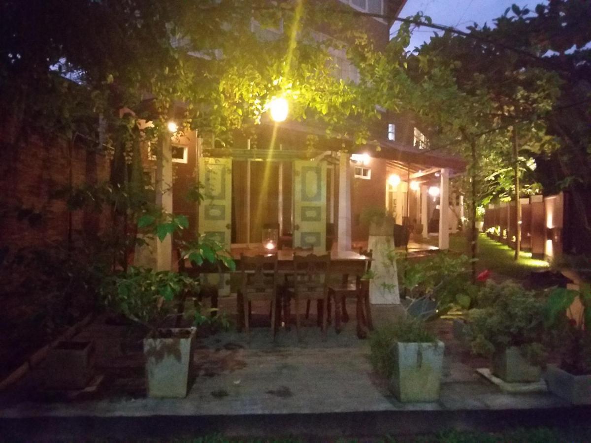 Sophie House Hikkaduwa Exterior foto